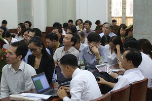 Khó có vụ án nào khác có số lượng lớn các bị cáo đồng loạt “tố” chức danh giám đốc gây họa cho mình như vụ án Hà Văn Thắm