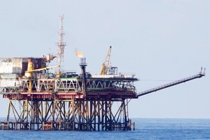 Exxon Mobil đang chuẩn bị đầu tư một siêu dự án có quy mô ít nhất khoảng 10 tỷ USD vào Việt Nam để khai thác khí từ mỏ Cá Voi Xanh.