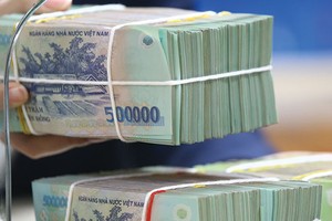 Yếu tố then chốt nhất để thị trường mua bán nợ phát triển dứt khoát phải có sàn giao dịch mua bán nợ xấu.