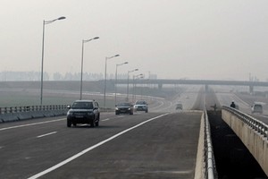 Hệ thống chiếu sáng trên Quốc lộ 3 mới Hà Nội - Thái Nguyên