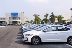 Để giảm giá xe sản xuất tại Việt Nam, cần phát triển công nghiệp phụ trợ và nhanh chóng thúc đẩy quy mô thị trường