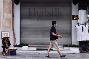 Toàn bộ các cửa hàng bán lẻ thương hiệu Khải Silk đã tạm ngừng hoạt động bán hàng