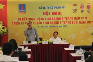 Chủ tịch PVI Nguyễn Anh Tuấn và Tổng giám đốc Bùi Vạn Thuận điều hành Hội nghị