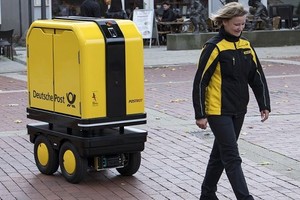 PostBOT, robot hỗ trợ vận chuyển thư và bưu phẩm