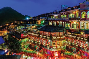 Muốn thu hút và giữ chân khách du lịch, Việt Nam cần có những tổ hợp nghỉ dưỡng kết hợp vui chơi, giải trí, mua sắm