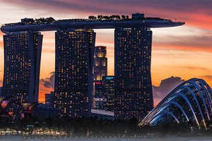 Singapore đã “dám liều” trong kinh doanh