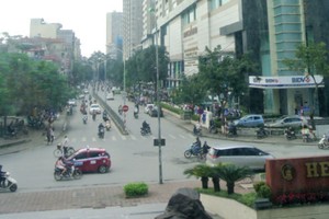 Nhà đầu tư nước ngoài đang rất quan tâm tới thị trường bất động sản Việt Nam.