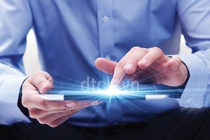 Dòng tiền lớn vẫn đang đổ vào thị trường cổ phiếu, tập trung vào các doanh nghiệp đầu ngành, có triển vọng tăng trưởng