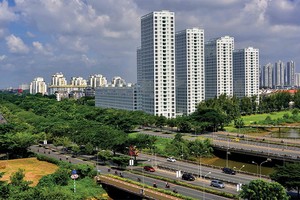 Thị trường đất nền, nhà phố TP.HCM có sự phát triển mạnh mẽ trong năm 2017. Ảnh: Lê Toàn