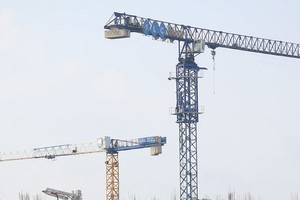 Các doanh nghiệp xây dựng trong nước hiện đang phụ thuộc lớn vào thị trường bất động sản