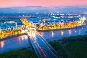 Thị trường bất động sản Việt Nam đang có sức hút lớn với các nhà đầu tư nước ngoài. Ảnh: Lê Toàn