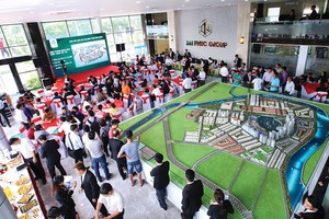 Thị trường bất động sản TP.HCM năm 2018 sẽ tiếp tục sôi động, giá được dự báo tăng nhẹ. Ảnh: Gia Huy