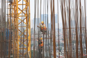 Nhà thầu thường đối mặt với rủi ro chủ đầu tư chậm thanh toán, đặc biệt với khoản tiền bảo hành công trình