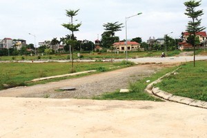 Hà Nội ủy quyền phê duyệt giá khởi điểm đấu giá quyền sử dụng đất