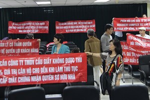 Nhiều khách hàng Dự án Discovery Complex đã đóng 100% tiền nhưng vẫn chưa được nhận nhà