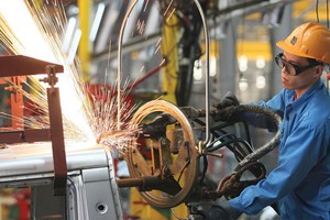 Lạc quan và thận trọng xây chiến lược 2018 