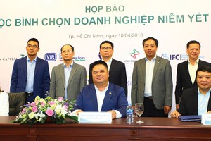 Lễ ký kết hỗ trợ kỹ thuật cho Cuộc bình chọn giữa HOSE, Tổ chức Tài chính quốc tế (IFC) và Hiệp hội Kế toán công chứng Anh (ACCA)
