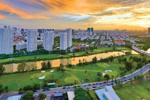 Dòng vốn đầu tư nước ngoài chủ yếu chảy vào phân khúc chung cư cao cấp và văn phòng cho thuê. Ảnh: Gia Huy