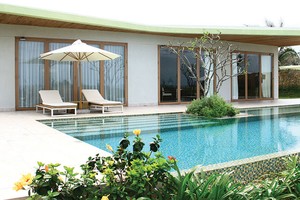 Yếu tố thủy được vận dụng linh hoạt, vừa có ý nghĩa về phong thủy, vừa mang tính trang trí