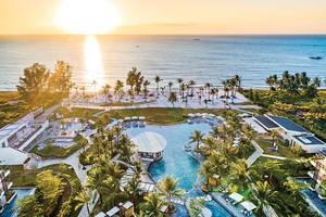 Hoàng hôn tại Sol Beach House Phu Quoc.