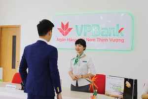 Ngân hàng nội mạnh tay đầu tư hút nhân sự ngoại