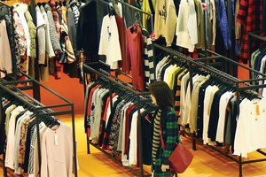 Doanh nghiệp dệt may tìm chỗ đứng trên sân nhà