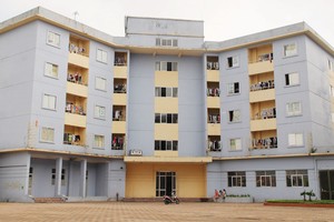 Nguồn cung nhà ở xã hội hiện nay khan hiếm, trong khi nhu cầu lại rất cao. Ảnh: Dũng Minh