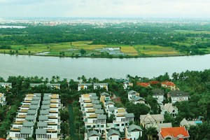 Dự án bán đảo Thanh Đa bị treo 26 năm nay với nhiều nhà đầu tư vào rồi ra. Ảnh: Lê Toàn