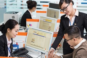 Thanh toán không dùng tiền mặt: Con số còn rất khiêm tốn