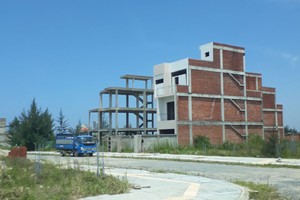 Các dự án đất nền phải xong hạ tầng mới được mở bán.