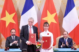 Vietjet ký hợp đồng mua 50 tàu bay của Airbus