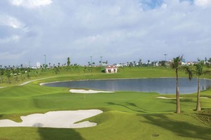 Đề xuất không được dùng đất sân golf để xây nhà bán