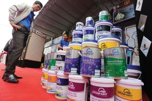 Sử dụng sơn sinh thái thay cho các loại sơn thông thường không chỉ giúp bảo vệ chất lượng công trình, mà cả sức khỏe người tiêu dùng.