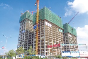 Nghịch lý cầu lớn, nhiều dự án nhà giá rẻ vẫn đọng hàng