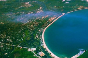 Toàn cảnh Lăng Cô-Cảnh Dương