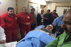 Một nữ du khách Việt Nam nhập viện sau vụ đánh bom ngày 28/12. Ảnh: MENA.