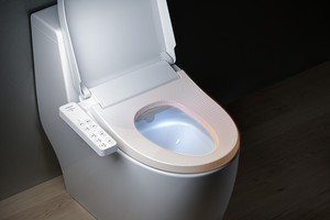 Trung Quốc ra mắt toilet thông minh cho người khiếm thị và cảnh báo nếu ngồi quá lâu