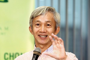 GS-TS. Trần Ngọc Thơ.