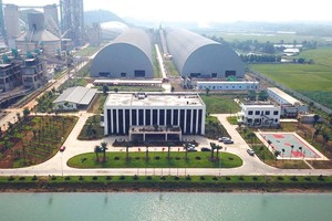 Tin tưởng vào triển vọng kinh tế nên nhiều doanh nghiệp đã mở rộng đầu tư. Trong ảnh: Xi măng Long Sơn (Thanh Hóa) đang có kế hoạch đầu tư thêm 2 dây chuyền.