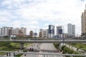 Sự phát triển mạnh hạ tầng tại TP.HCM sẽ tạo đà cho thị trường bất động sản
