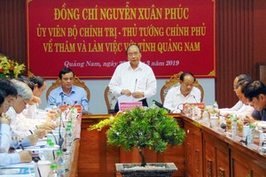 Thủ tướng Nguyễn Xuân Phúc làm việc với tỉnh Quảng Nam.
