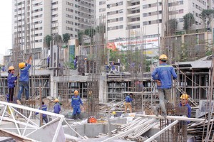 Doanh nghiệp địa ốc hiện không dễ tiếp cận vốn vay ngân hàng