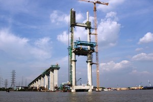 Thi công gói thầu J3 xây dựng cầu Phước Khánh cao tốc Bến Lức - Long Thành