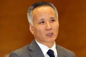  Thứ trưởng Bộ Công Thương Trần Quốc Khánh.