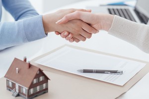 Rủi ro tiềm ẩn từ các dự án “ăn cơm trước kẻng”