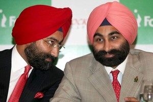 Tin lời 'giáo chủ', anh em tỷ phú Ấn Độ đốt sạch tài sản 2 tỷ USD