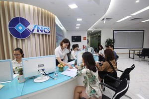 Chứng khoán Kiến thiết tiếp tục “phá giá” thị trường