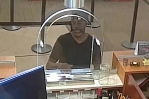 Tên cướp xưng tên thật khi gây án ở ngân hàng