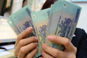 Việc doanh nghiệp đẩy mạnh việc phát hành trái phiếu một phần đến từ lộ trình hạn chế tín dụng vào bất động sản mà Chính phủ đưa ra.