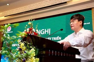 Thứ trưởng Bộ Kế hoạch và Đầu tư Nguyễn Đức Trung chủ trì Hội nghị. Ảnh- Lê Tiên